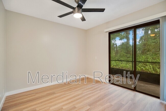 Building Photo - 10 Sheoah Blvd