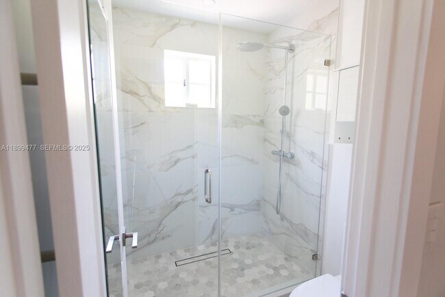 Building Photo - 14219 SW 126th Pl