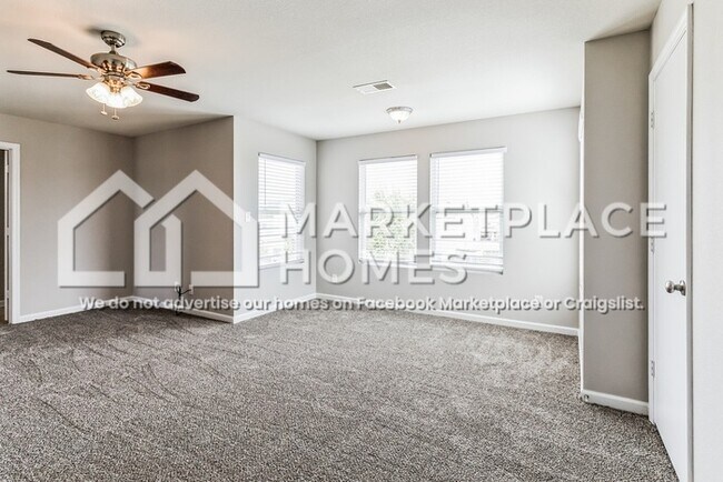 Building Photo - 29946 Glenrose Way