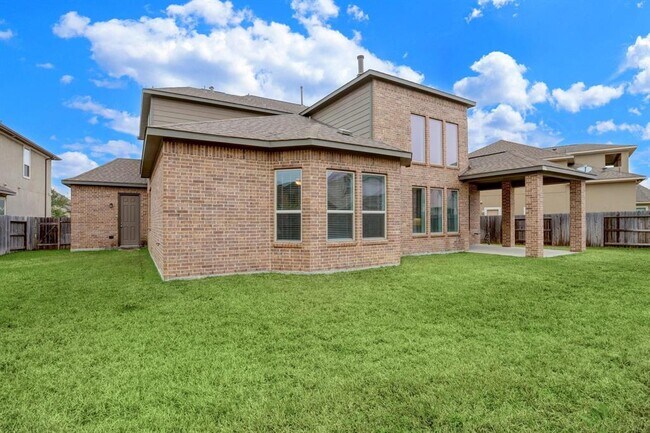 Building Photo - 17322 Legend Creek Ct