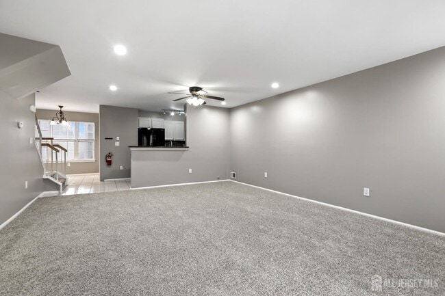 Building Photo - 1707 Ridgeview Ct