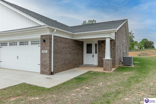 Building Photo - 307 Breckinridge Cir