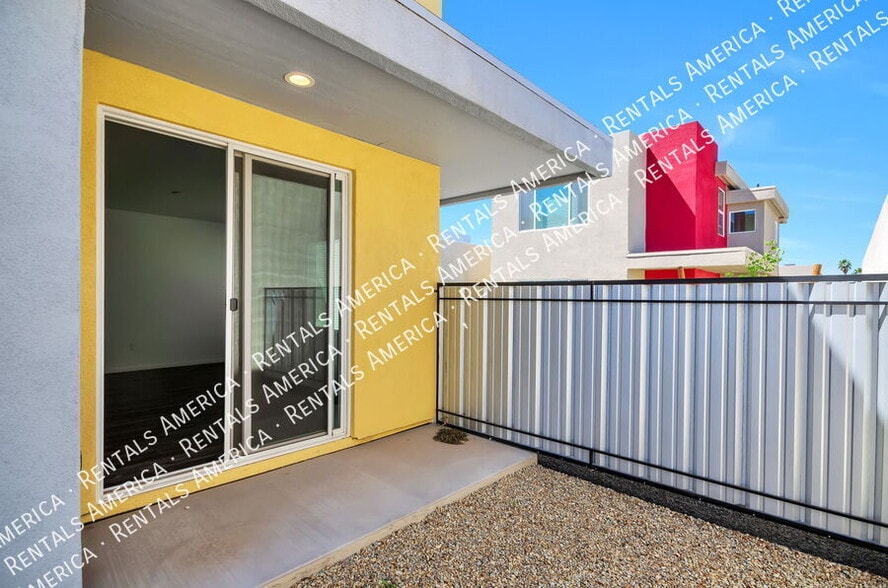 Building Photo - 1840 S Math Quiz Dr