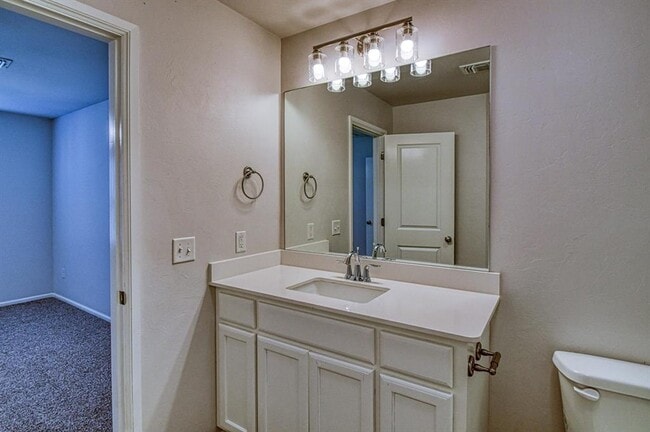 Building Photo - 3232 Mt Nebo Dr