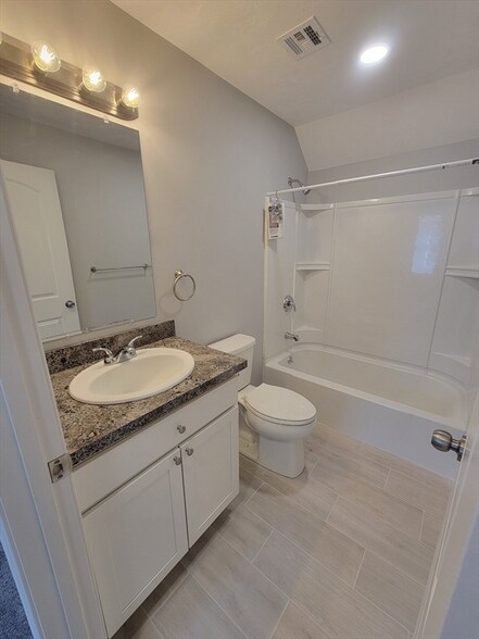 Building Photo - 53 N Arlington St