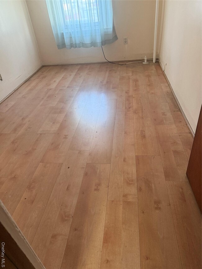 Building Photo - 24-32 23rd St