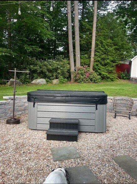 Building Photo - 880 W Wakefield Blvd