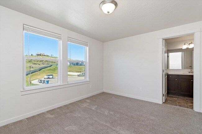 Building Photo - 10757 W Thimbleberry Ct