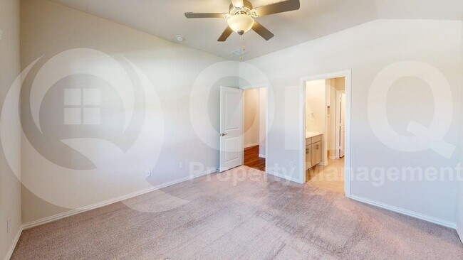 Building Photo - 2876 Brittlebush Dr