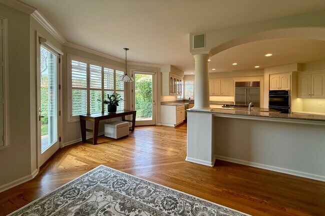 Building Photo - 1876 Heritage Way