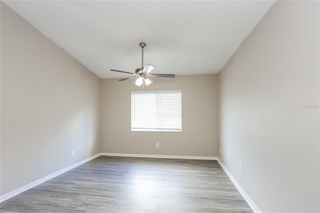 Building Photo - 11839 Brenford Crest Dr