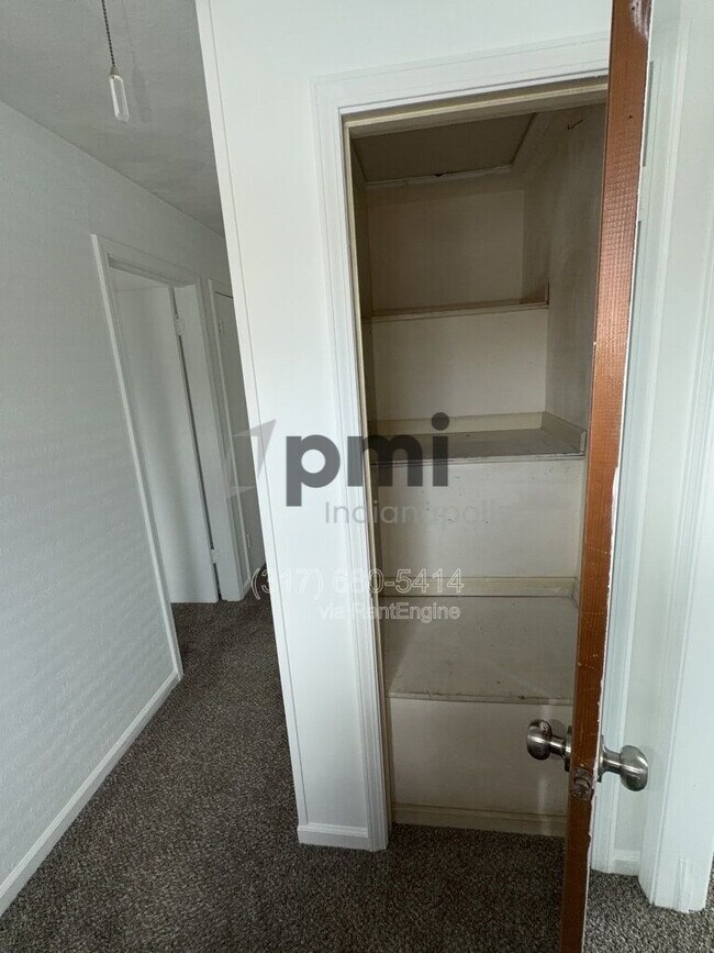 Building Photo - 635 Phaeton Pl