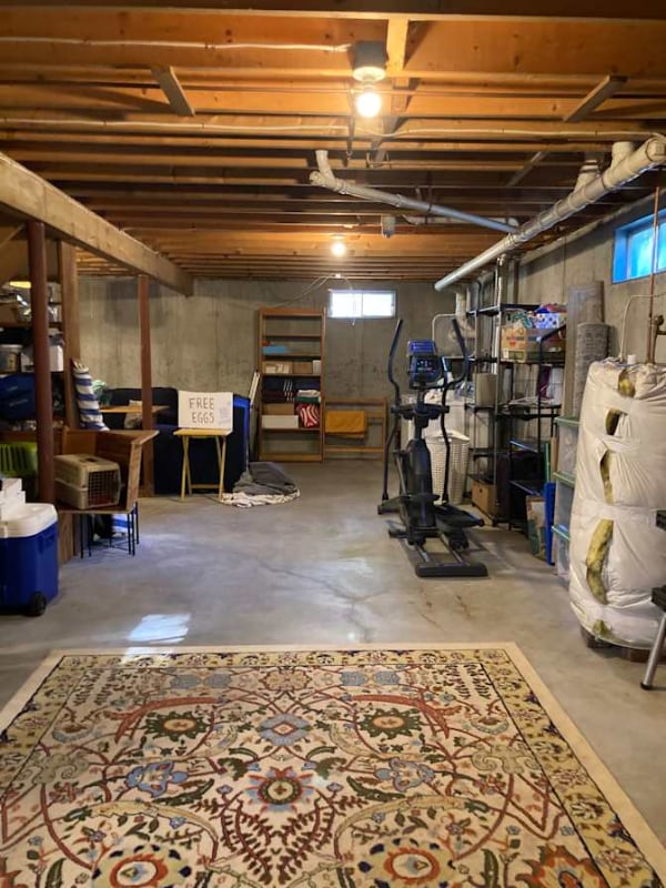 Building Photo - 11 Ivanhoe Dr