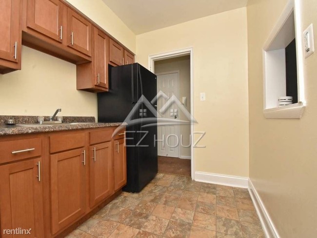 Building Photo - 2 br, 1 bath Apartment - 5109 Williston St,1