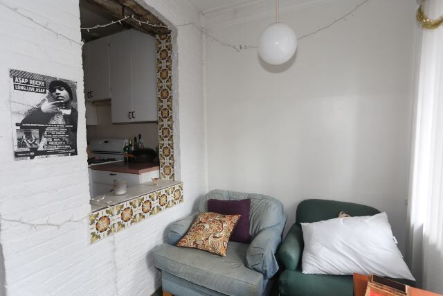 Building Photo - 851 W Fletcher St