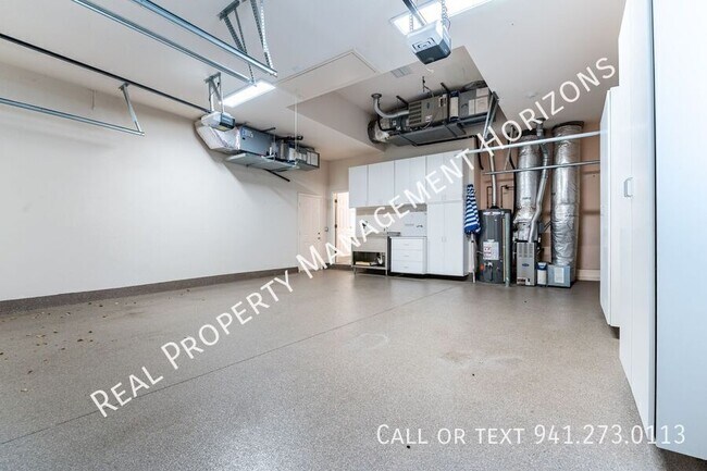 Building Photo - 6914 Stanhope Pl