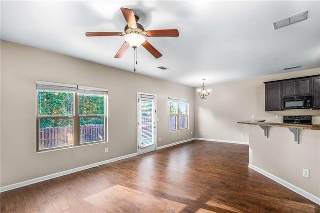 Building Photo - 317 Clover Brook Dr