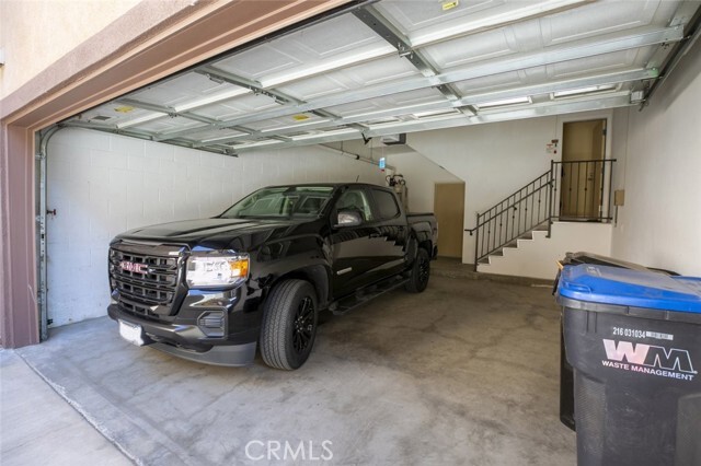 Building Photo - 5241 Colodny Dr