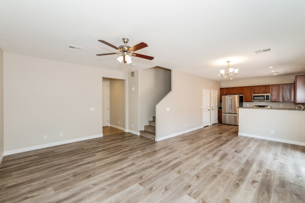Building Photo - 10215 Cougar Crossing St