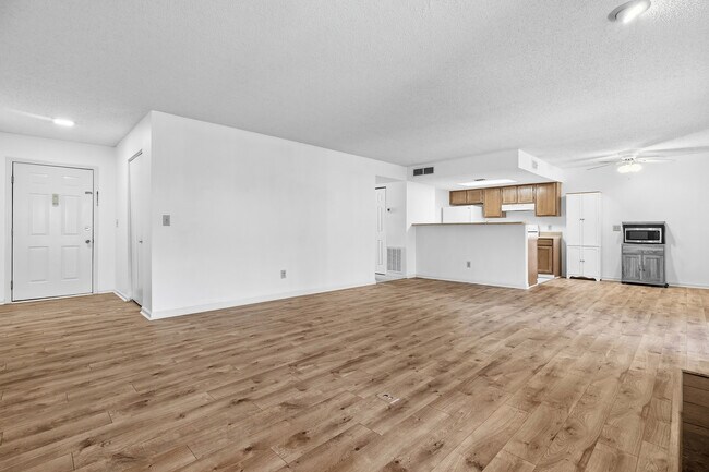 Building Photo - 4055 Whitehall Way