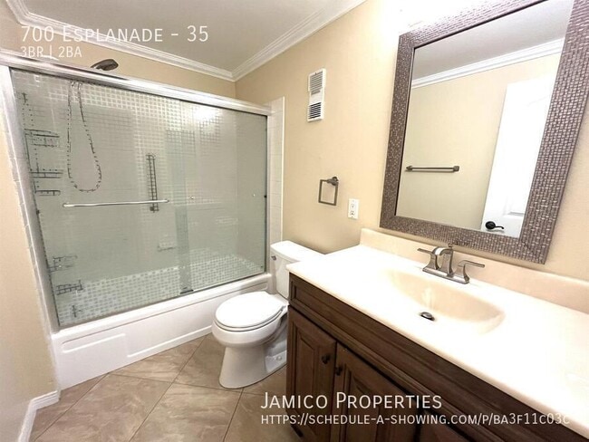 Building Photo - 700 Esplanade-35