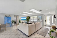 Building Photo - 339 Avenida De Paradisio