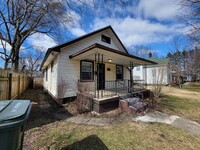 Building Photo - 611 N Frances St