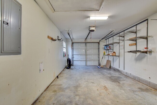 Building Photo - 4923 Krick St