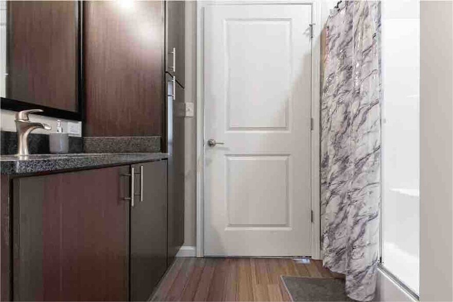 Building Photo - 12800 Corporate Hill Dr