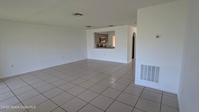 Building Photo - 174 San Juan Cir