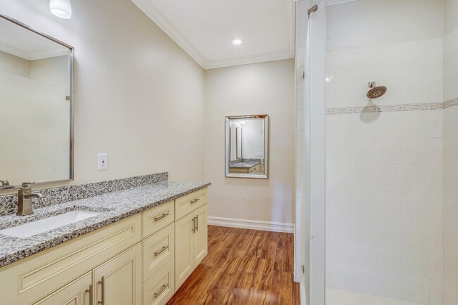 Building Photo - 2087 Wingate Bend
