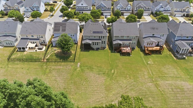 Building Photo - 304 Atwood Dr