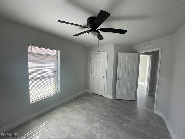 Building Photo - 1503 Gleason Pkwy