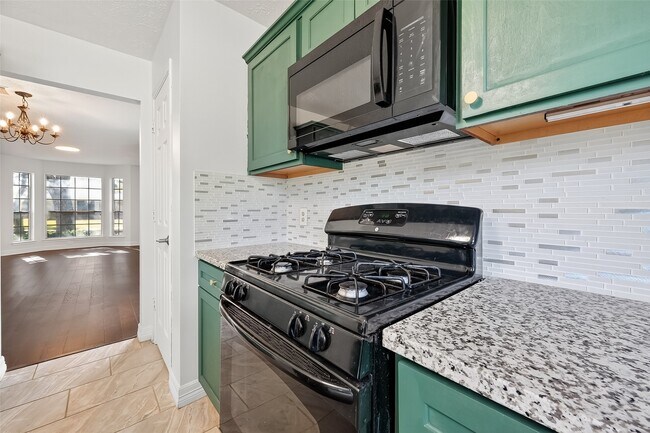 Building Photo - 7115 Renfro Dr