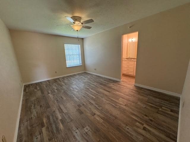 Building Photo - 10724 Pagewood Dr