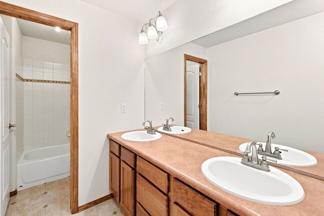 Building Photo - 8803 Wolf Lake Drive