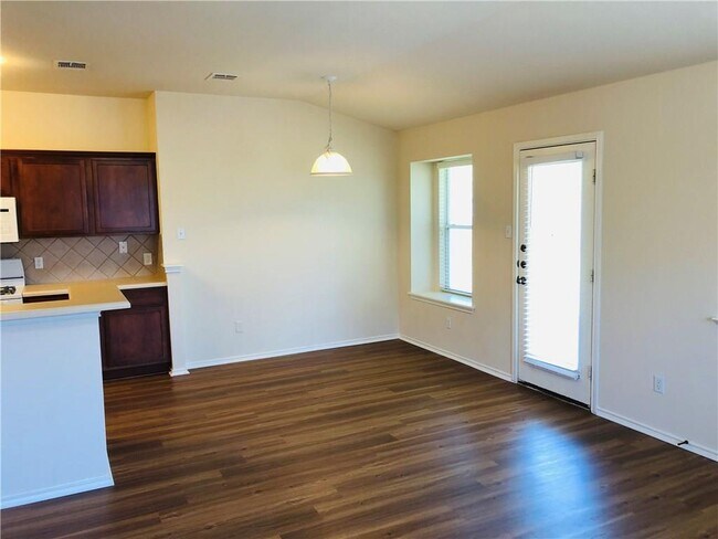 Building Photo - 2317 Butler Way