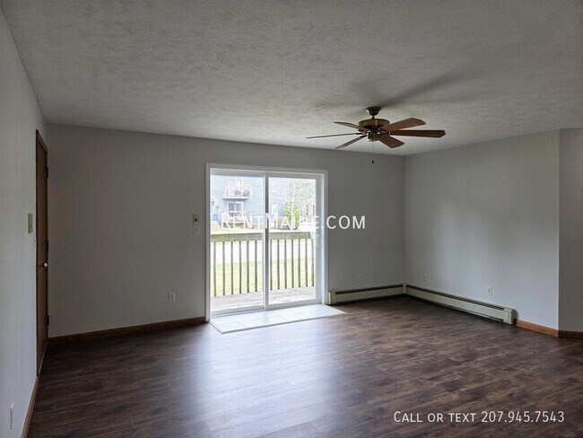 Building Photo - 6 Hartley St