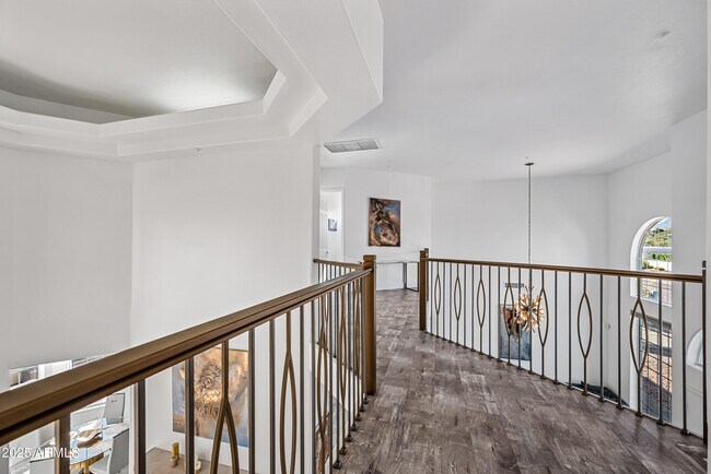 Building Photo - 15831 E Thistle Dr