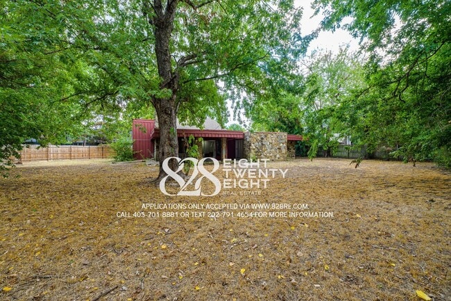 Building Photo - Talk About Unique! MUST SEE 3 bed/2 bath P...