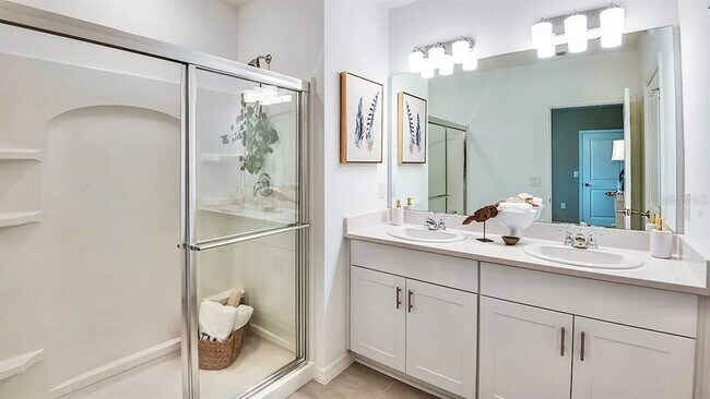 Building Photo - 4244 Alice St