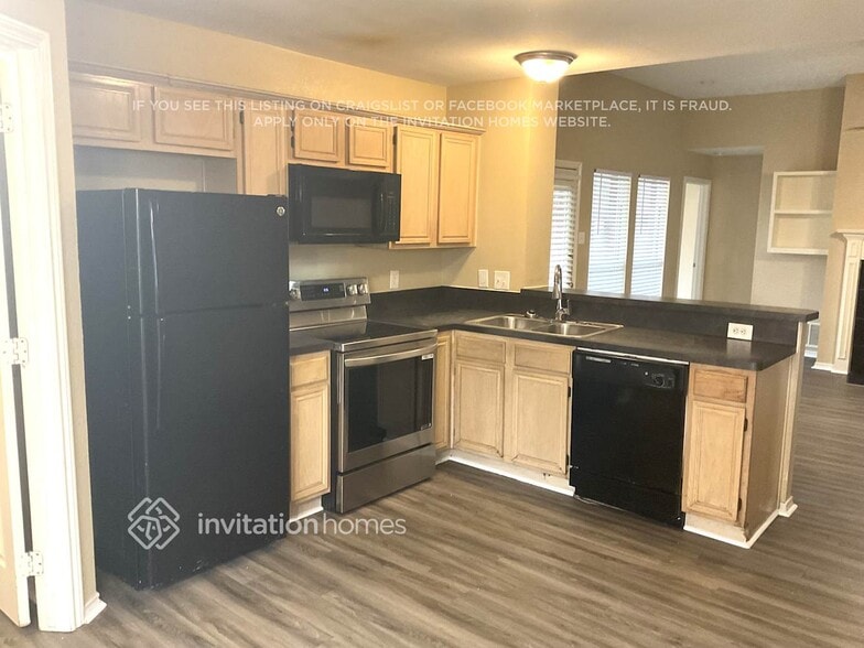 Building Photo - 1312 Regatta Pl