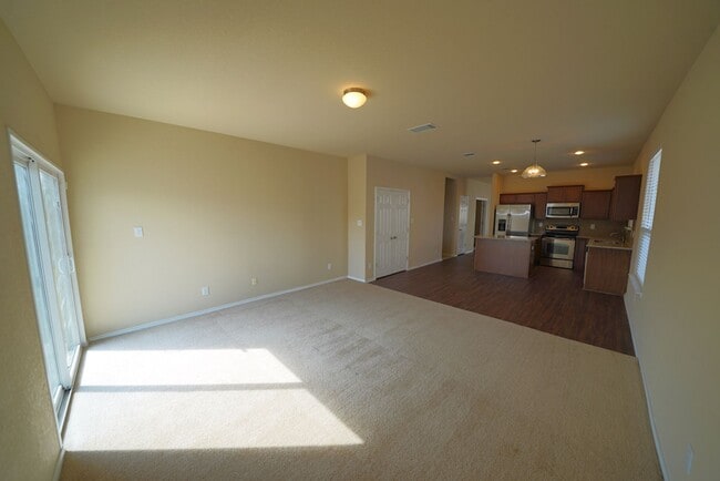 Building Photo - Beautiful home now available in the coveted Riata subdivision of Schertz, TX! Realtor Commission:...