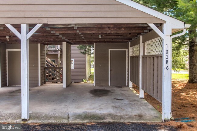 Building Photo - 10286 White Pelican Way