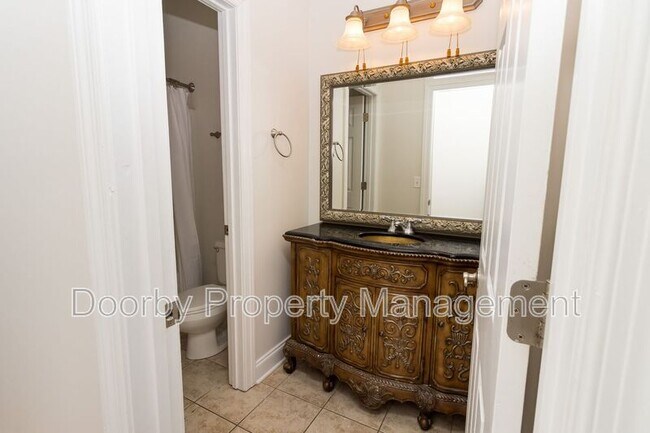 Building Photo - 8584 Sunridge Dr