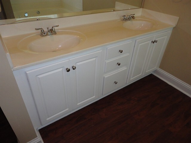 Building Photo - 2710 Meadow Gate Way