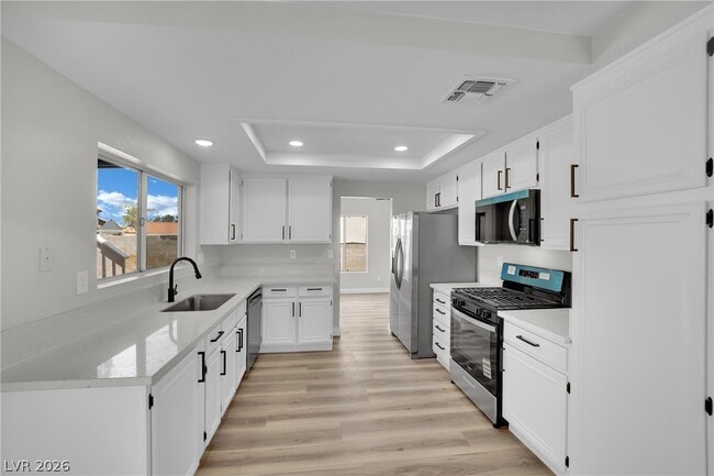 Building Photo - 2520 Machado Dr