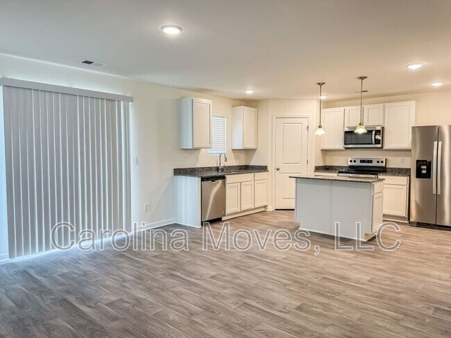 Building Photo - 6015 Willutuck Dr