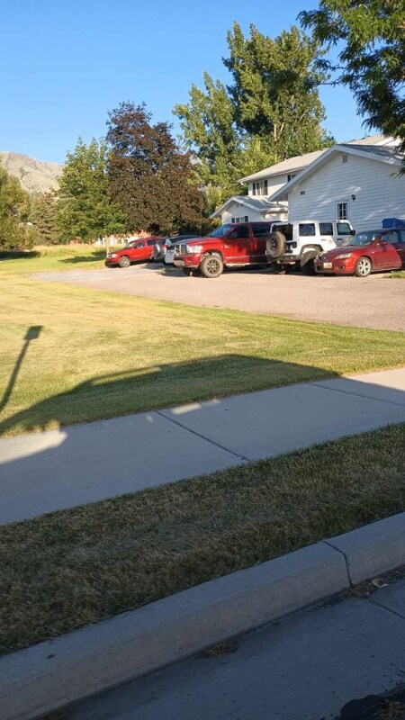 Building Photo - 1760 N 400 E