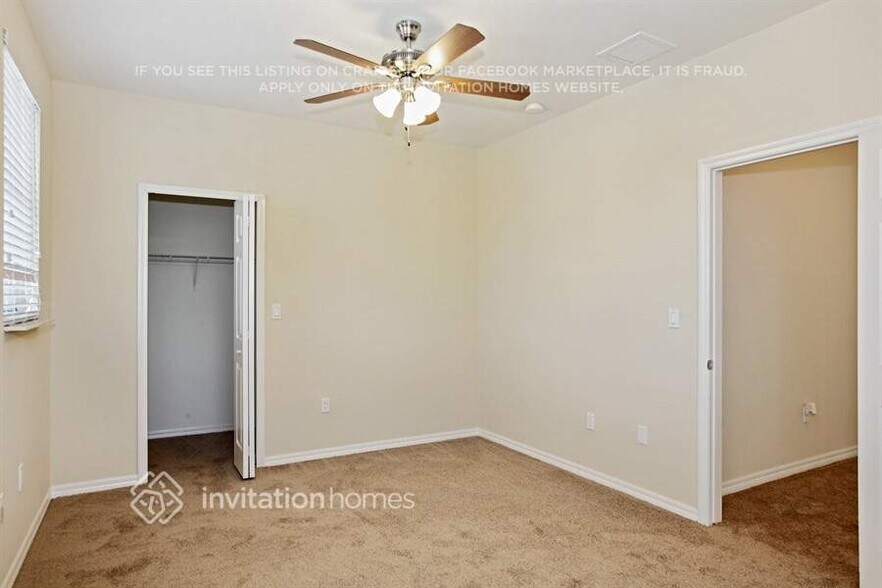 Building Photo - 16498 SW 85th Ln